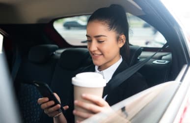 24/7 female-friendly airport taxi service in Lone Tree, CO