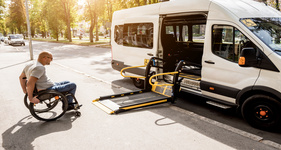 Wheelchair-accessible taxi to DIA airport in Lone Tree, CO